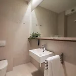 Jolara With Heated Pool Apartman